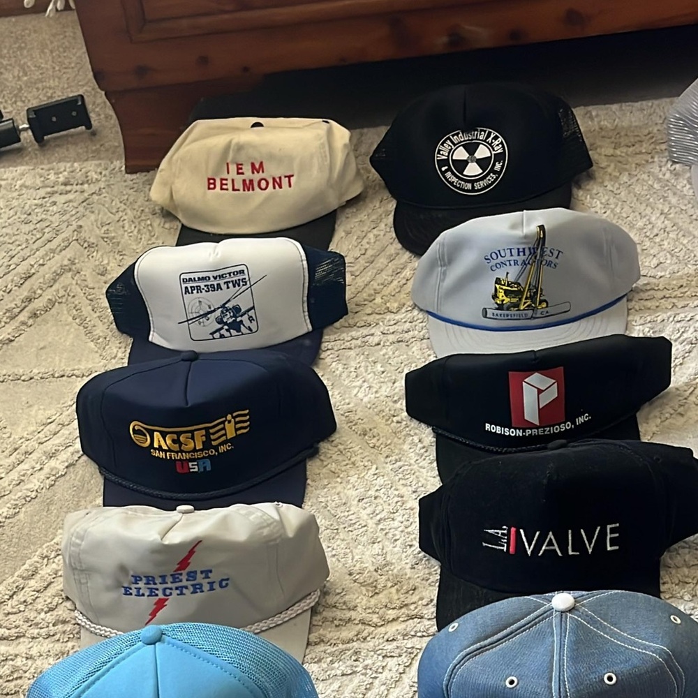 Lot of old trucker hats.  36 in total! 
Make me an offer!